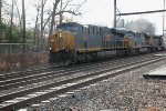 CSX 3163 leads M404